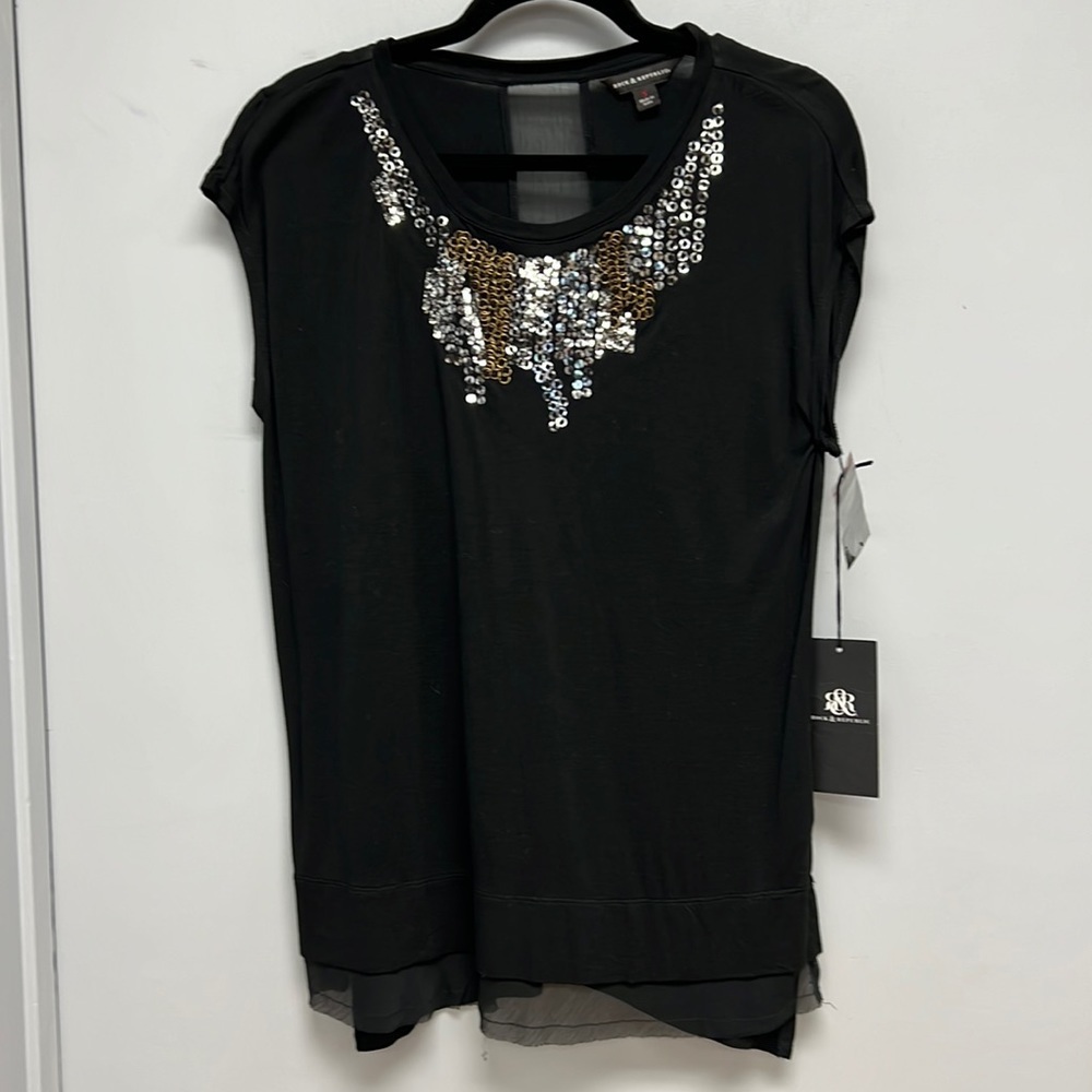 NWT Rock & Republic Lightweight Sequined Top Size Small